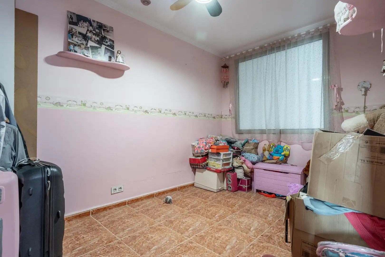 Bedroom of Houses for sale in Valencia  with Private garden, Terrace and Swimming Pool