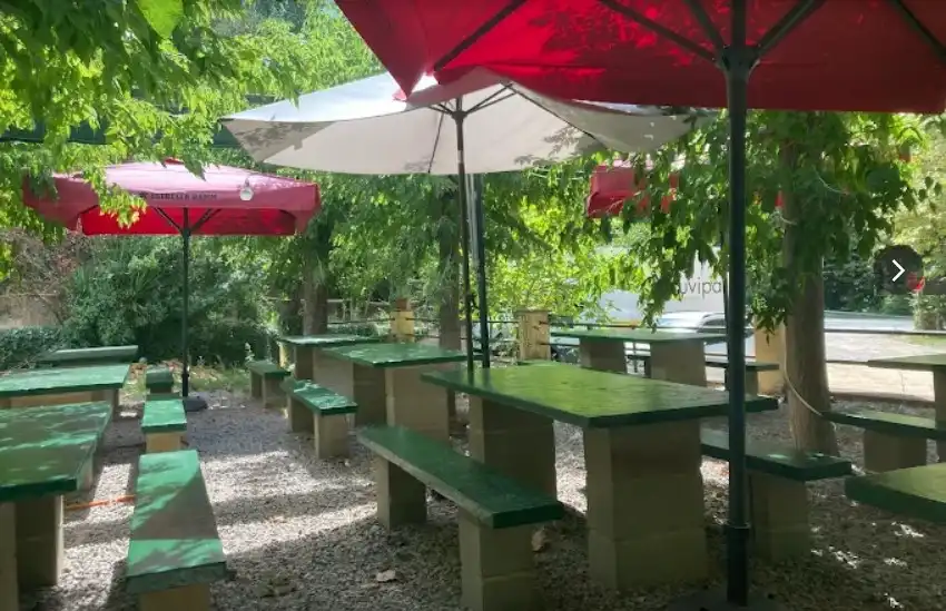 Terrasse von Geschaftsraum zur Miete in Vallgorguina mit Klimaanlage, Heizung und Terrasse