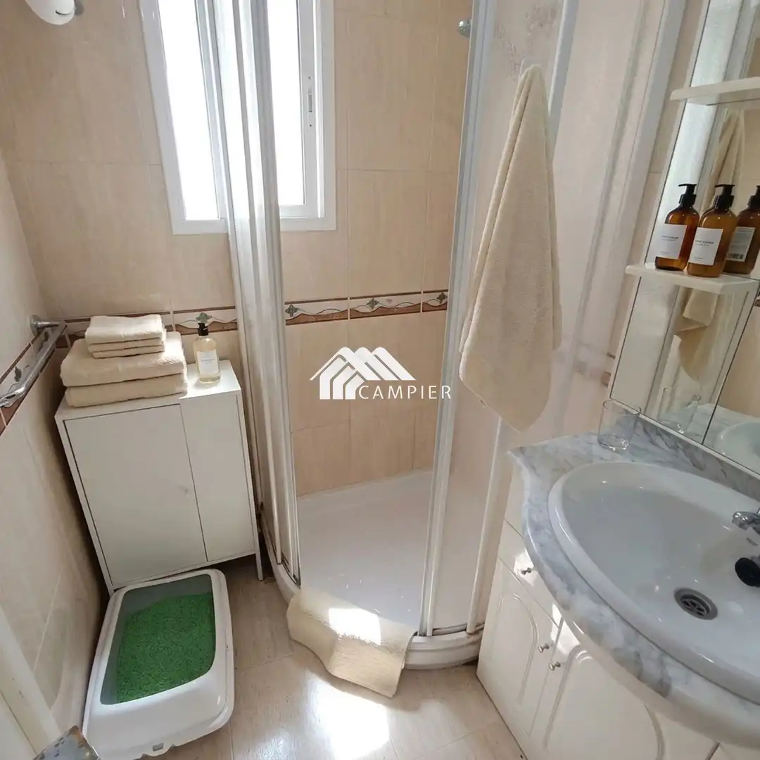 Badezimmer von Wohnung zum Verkauf in Albacete mit Heizung, Möbliert und Balkon