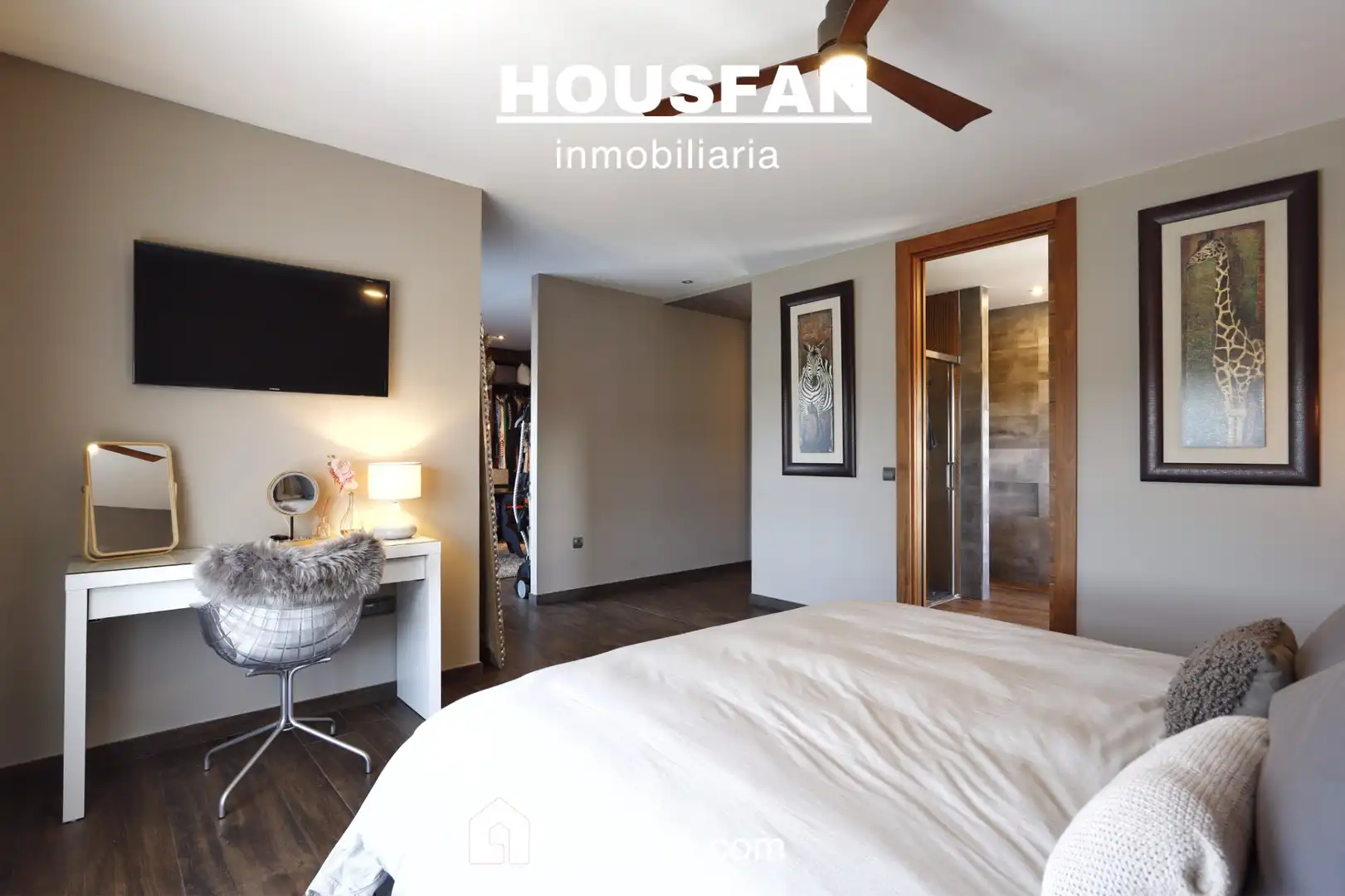 Dormitori de Casa o xalet en venda en Cáceres amb Aire condicionat, Calefacció i Jardí privat