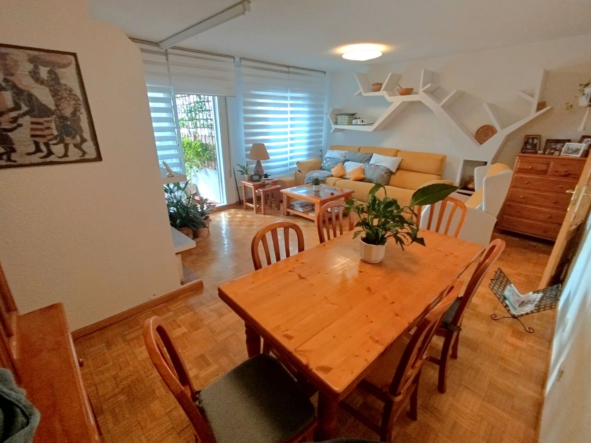 Living room of Flat for sale in Móstoles  with Air Conditioner, Heating and Private garden