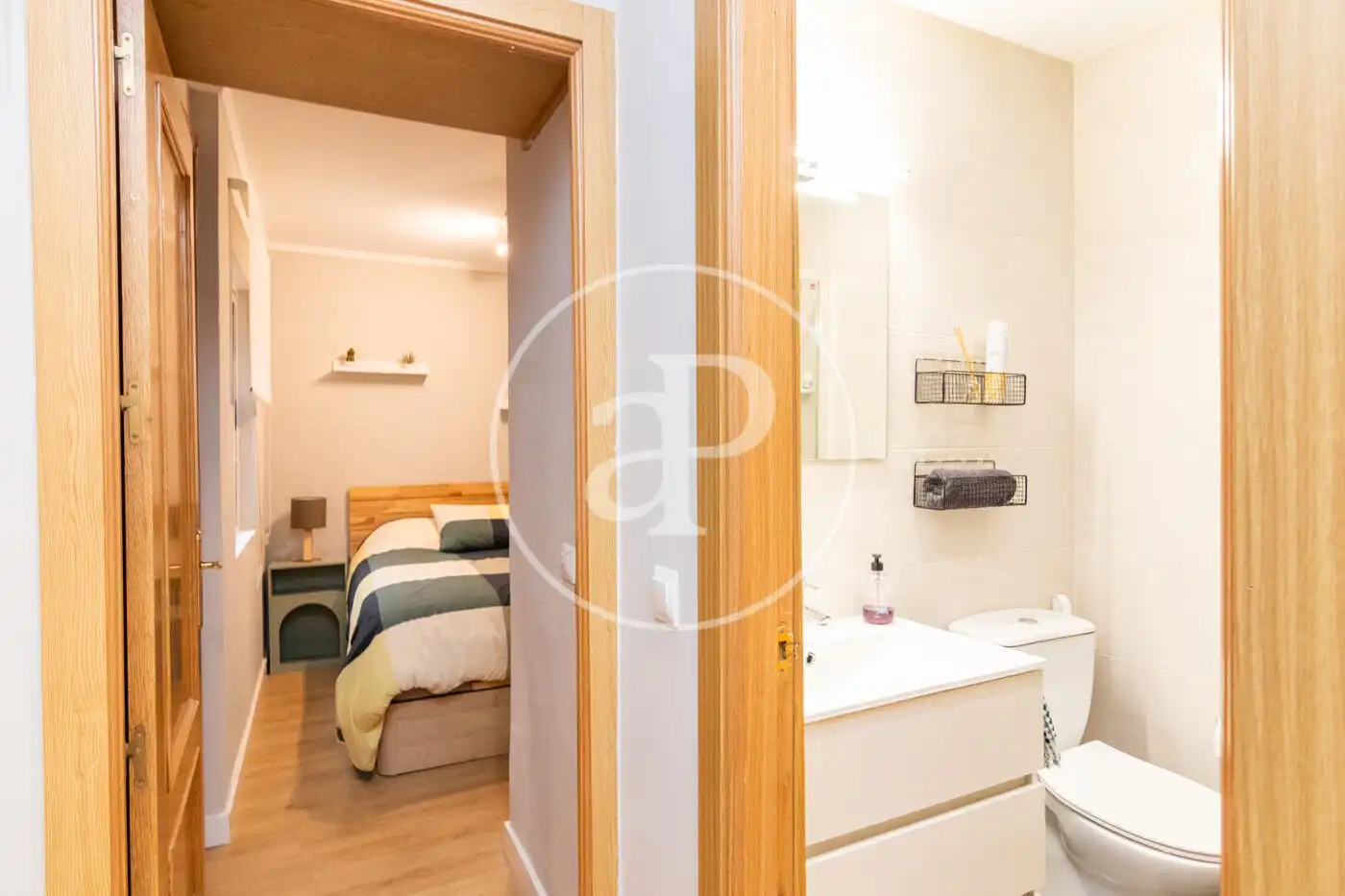 Bedroom of Flat for rent in Madrid  with Air Conditioner, Heating and Furnished