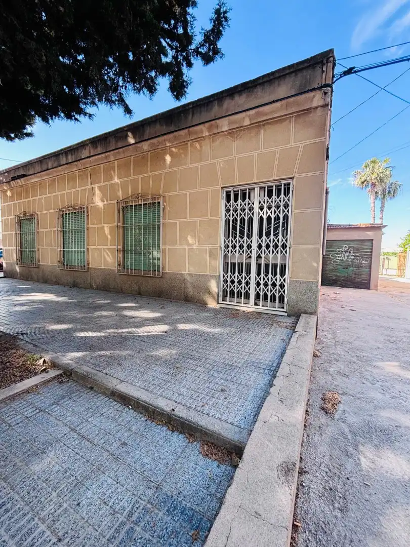 Vista exterior de Casa o xalet en venda en Murcia