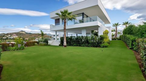 Villa de lujo de 5 dormitorios y 5 baños con vistas al Golf. La Alquería, Benahavís, imatge 2