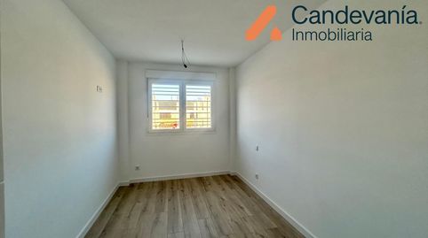 Foto 5 de Casa adosada en venta en Calle las Balsas, Zuera, Zaragoza
