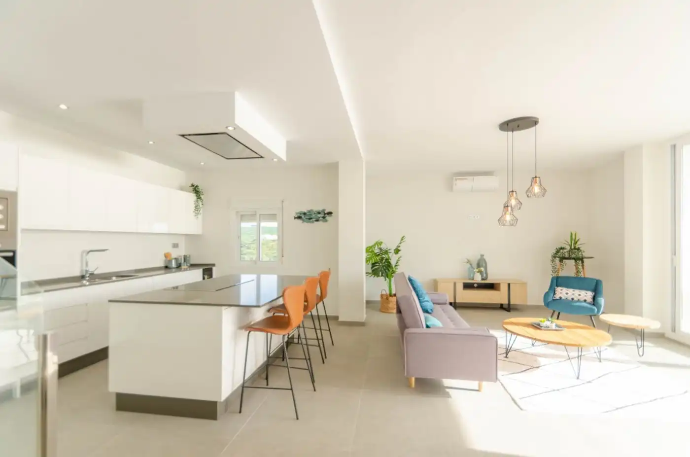 Cuina de Àtic en venda en Estepona amb Aire condicionat, Jardí privat i Terrassa