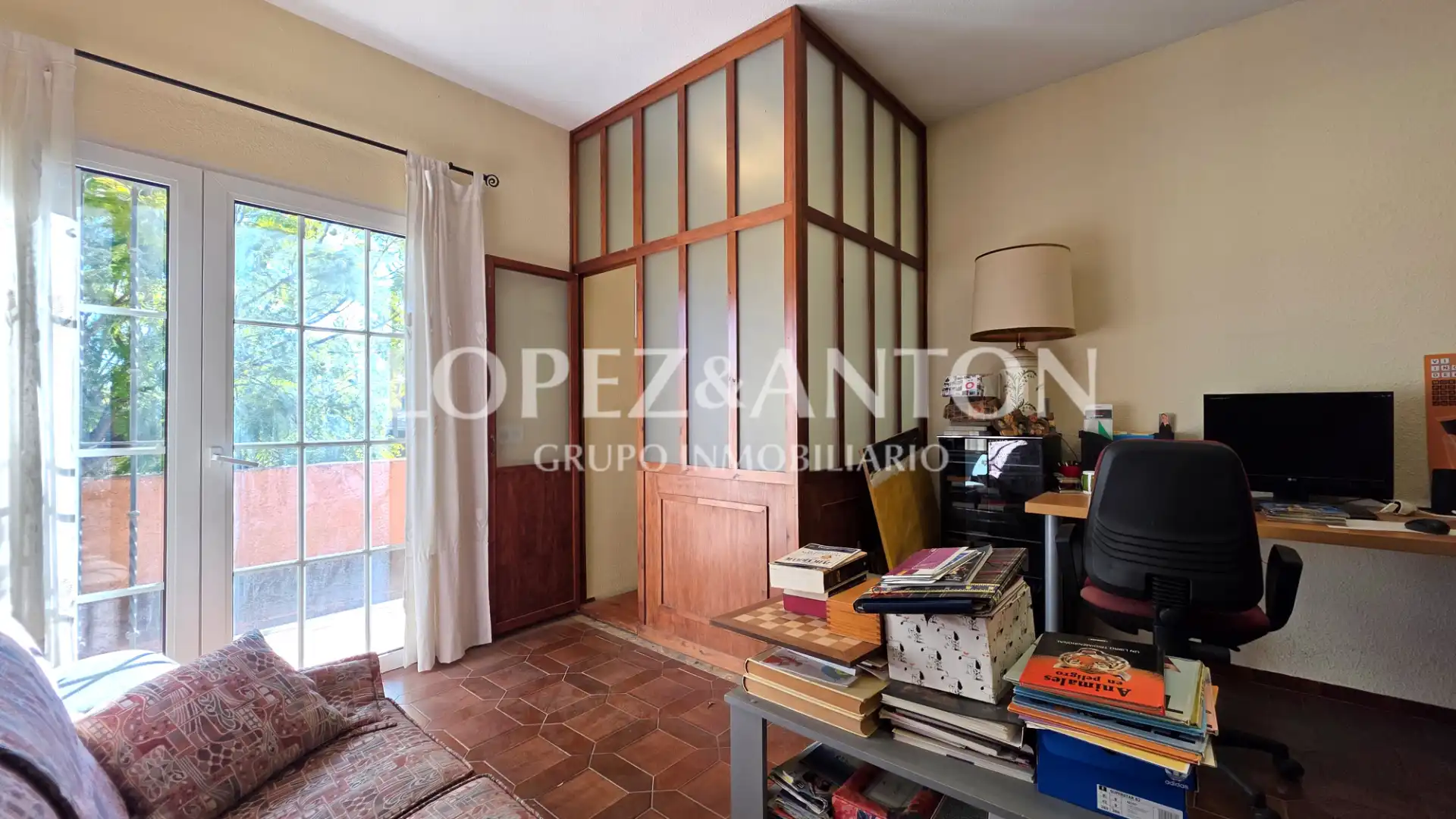 Casa o xalet en venda en La Pobla de Vallbona amb Aire condicionat, Calefacció i Jardí privat