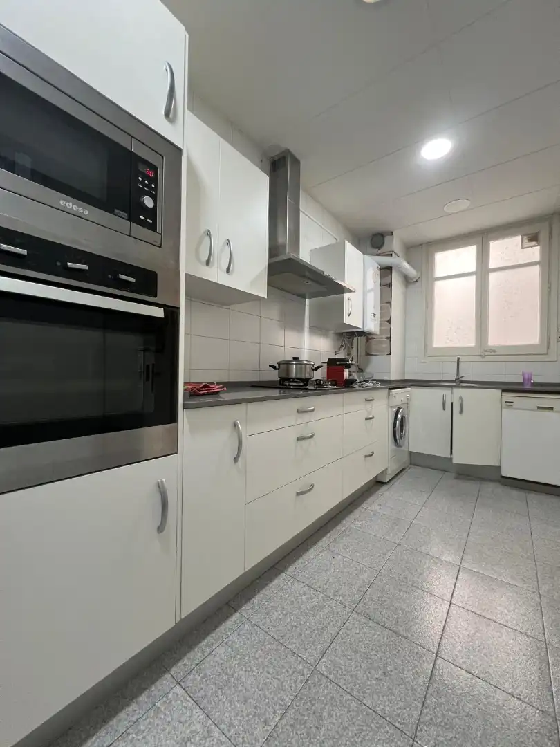 Appartamento con terrazza in vendita a Mestral, imagen 9