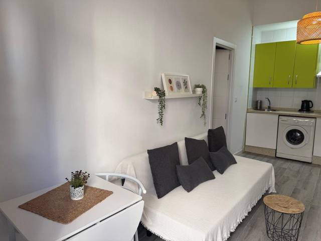 Apartamento en Venta en Calle Antonio Maura en Tarifa ciudad