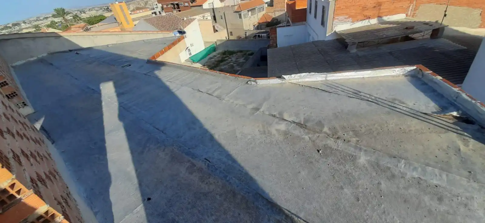 Vista exterior de Edifici en venda en Campos del Río