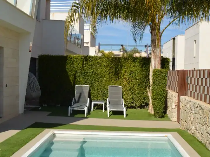 Haus mit Garten zum Verkauf in calle Lila 17e, imagen 2