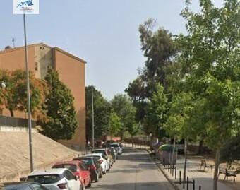 Foto 2 de Piso en venta en Grupo Montserrat, de, Montserrat  - Vilardell, Barcelona