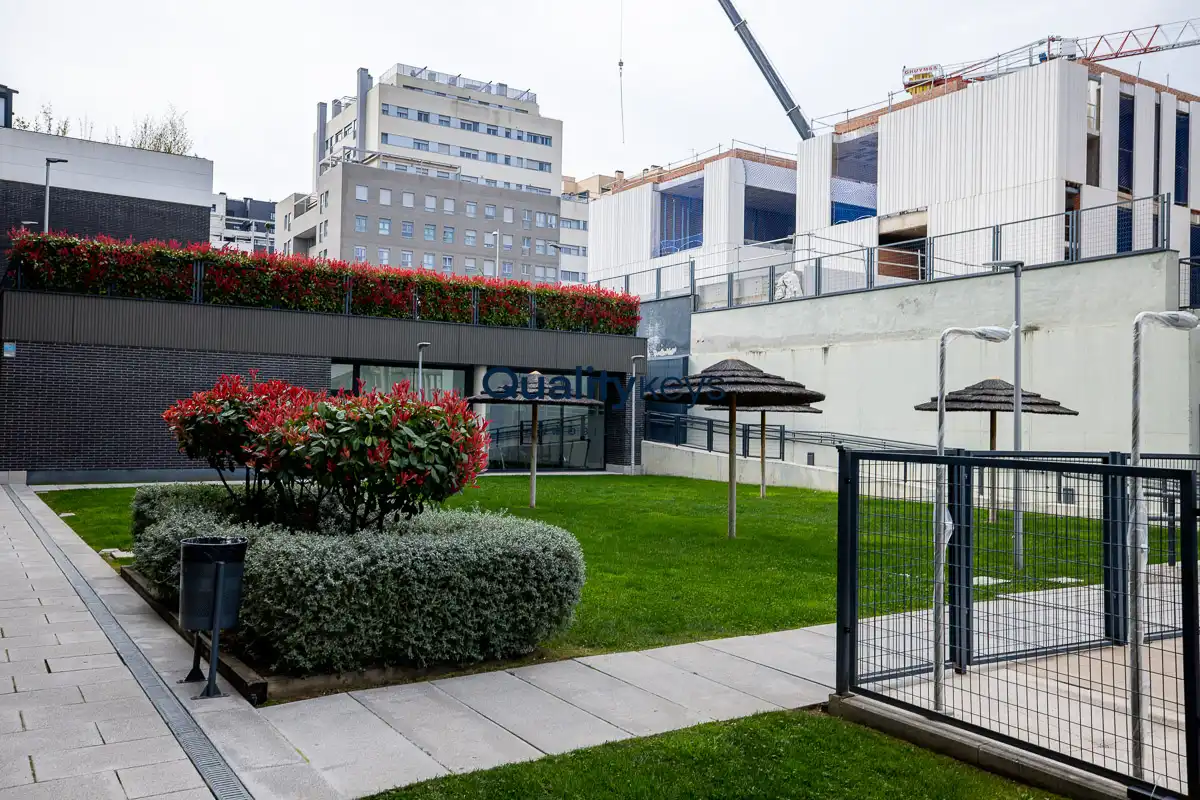 Vista exterior de Piso en venta en Madrid con Aire acondicionado, Calefacción y Terraza