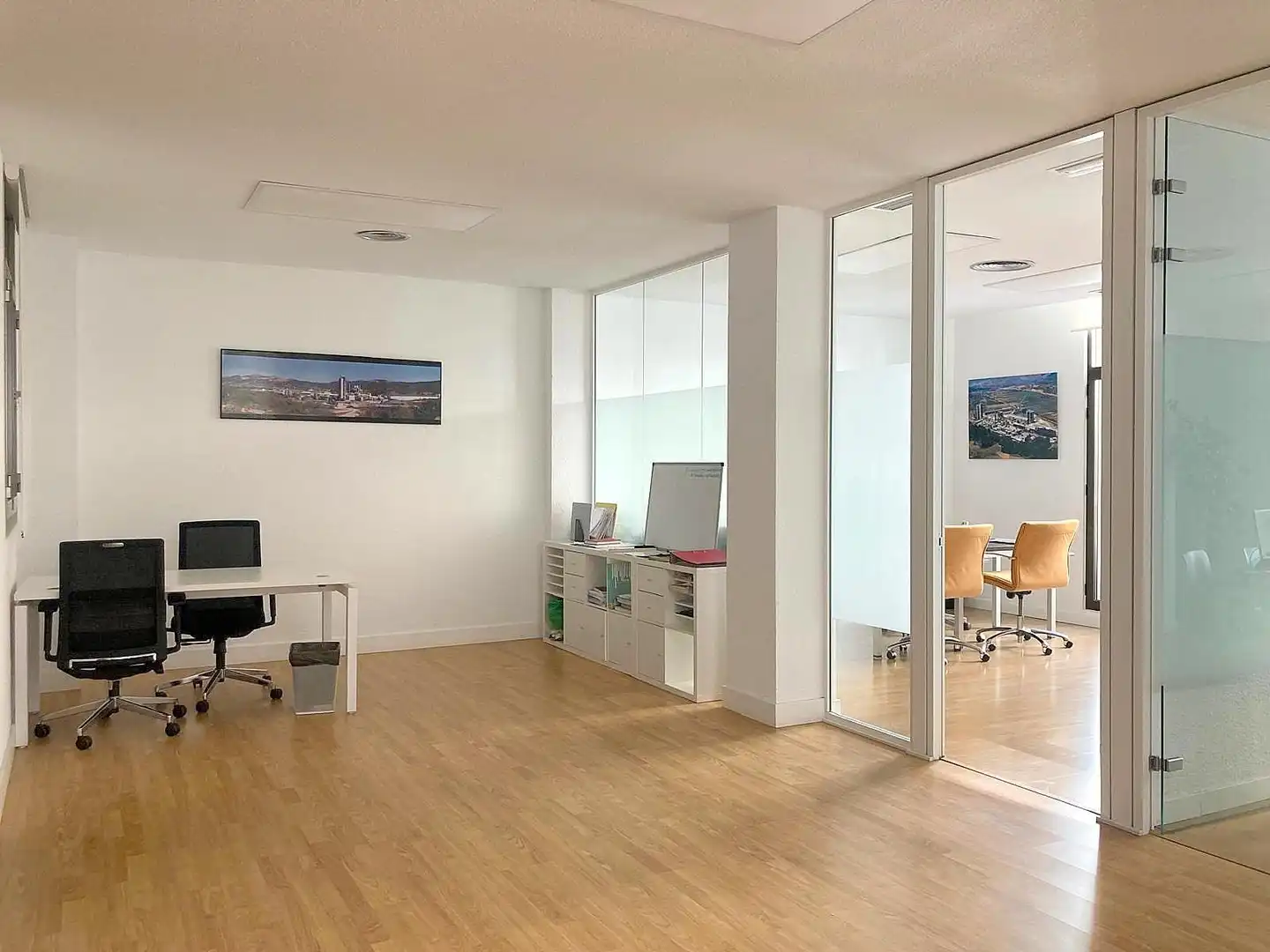 Büro zur Miete in Madrid mit Heizung und Möbliert