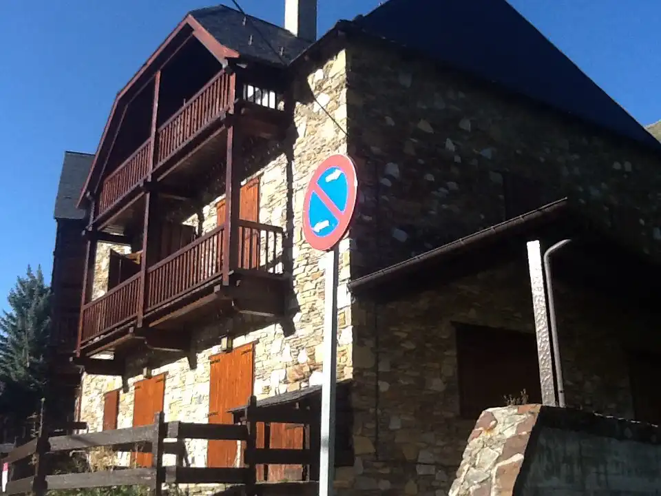 Aparcament de Garatge en venda en Naut Aran