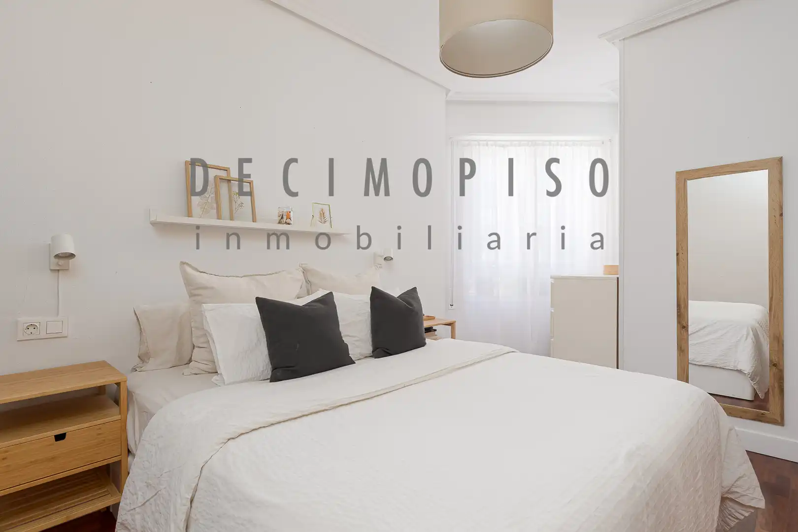 Habitación de Piso en venta en Donostia - San Sebastián  con Calefacción