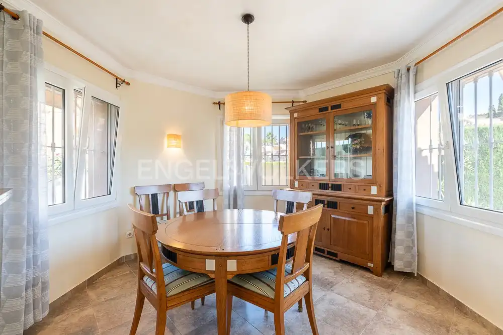 Dining room of Houses for sale in Oliva  with Air Conditioner, Heating and Private garden