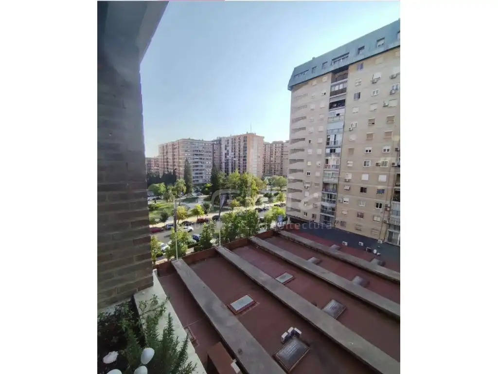 Flat with lift for sale in Algirós