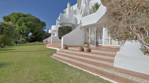 Foto 3 de Planta baja en venta en Calahonda, Mijas