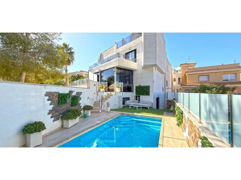 Piscina de Casa o xalet en venda en Orihuela amb Aire condicionat, Piscina i Forn