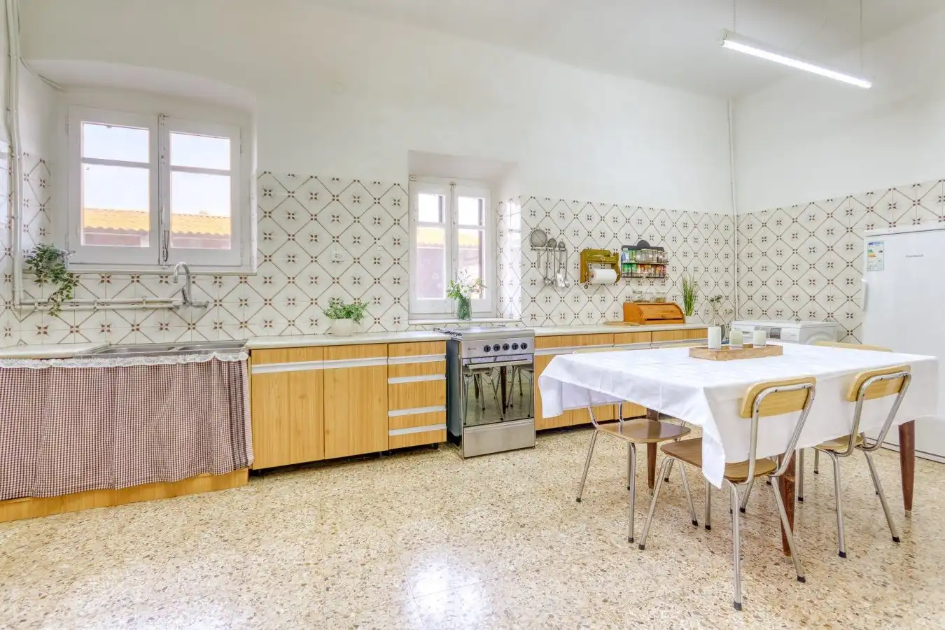 Cuina de Finca rústica en venda en Riumors amb Jardí privat i Balcó