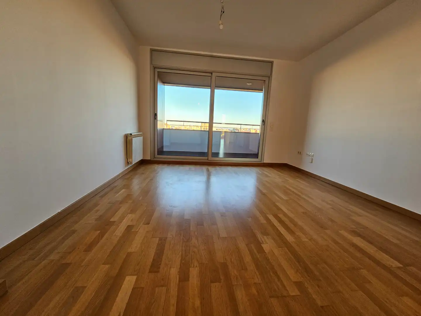 Sala de estar de Piso de alquiler en Terrassa con Aire acondicionado, Calefacción y Jardín privado