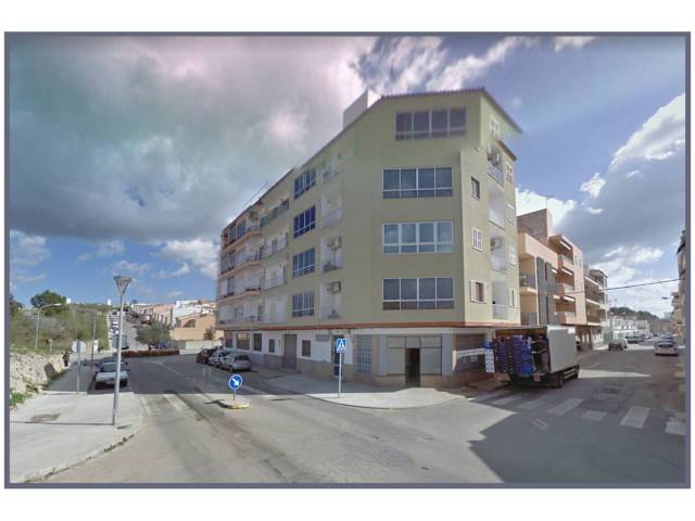 Local comercial en Alquiler en Mandrava, s/n en Es Blanquer