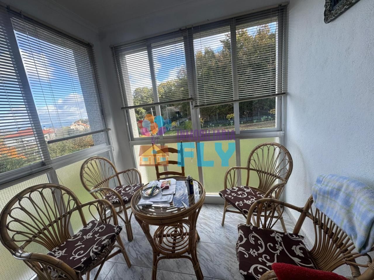 Balcony of House or chalet to rent in A Merca    with Heating