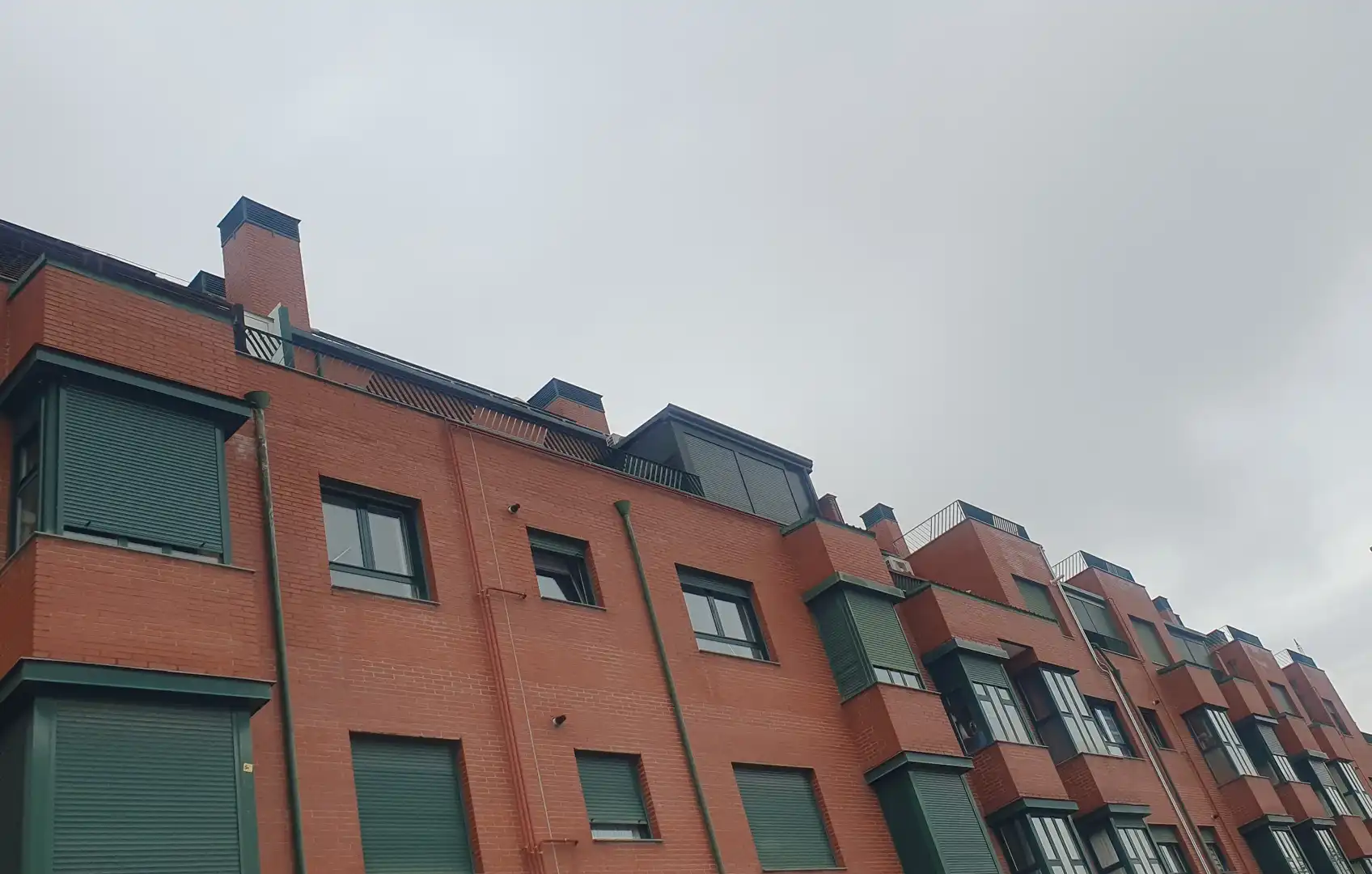 Vista exterior de Piso en venta en Madrid con Aire acondicionado, Calefacción y Jardín privado