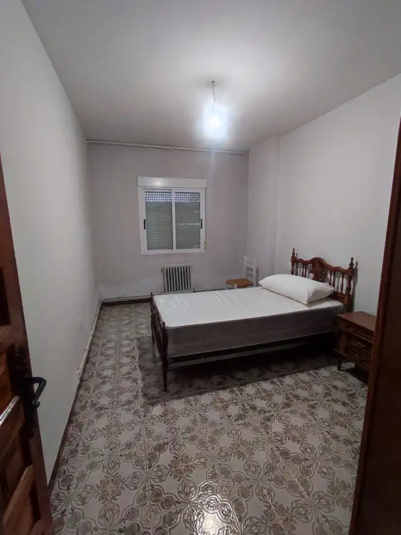 Bedroom of Flat for sale in Plasencia  with Heating, Terrace and Furnished