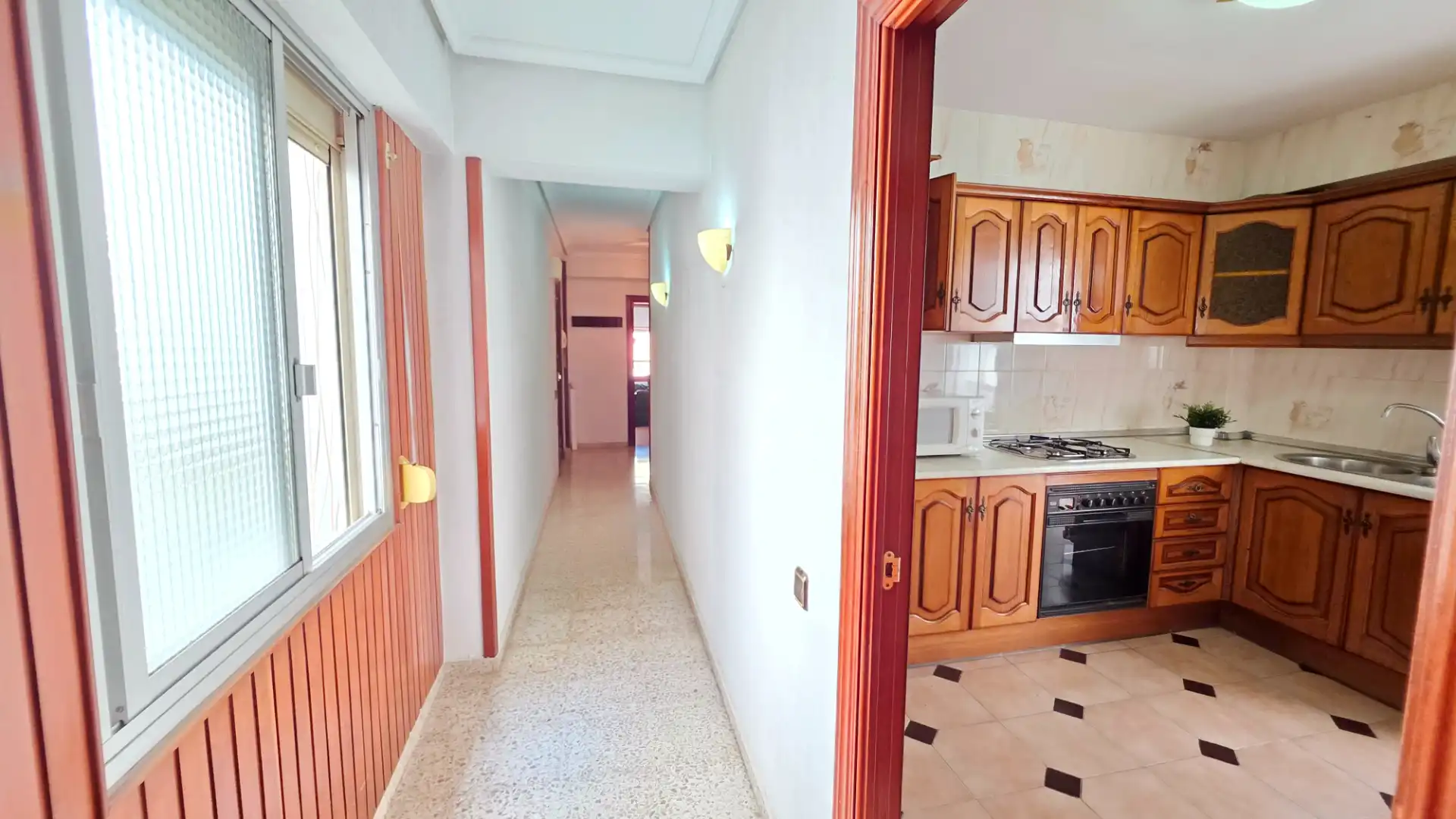 Flat for sale in Jaén  with Air Conditioner, Heating and Terrace