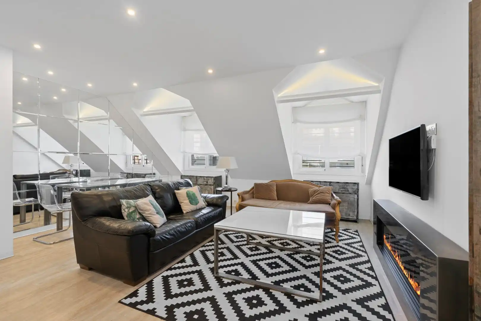Sala de estar de Ático en venta en Sevilla con Aire acondicionado y Amueblado