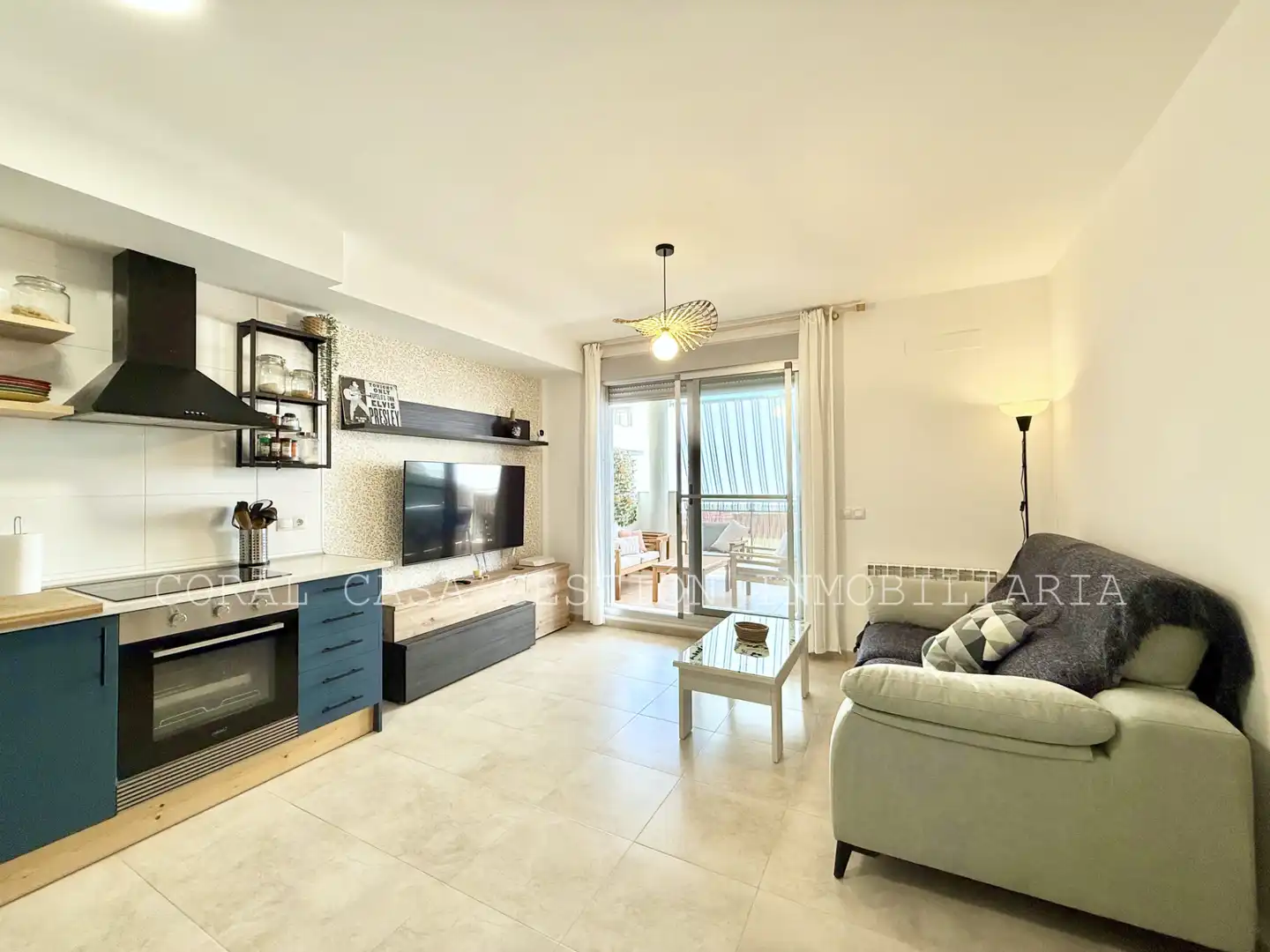 Living room of Apartments for rent in Chilches / Xilxes  with Terrace, Furnished and Oven