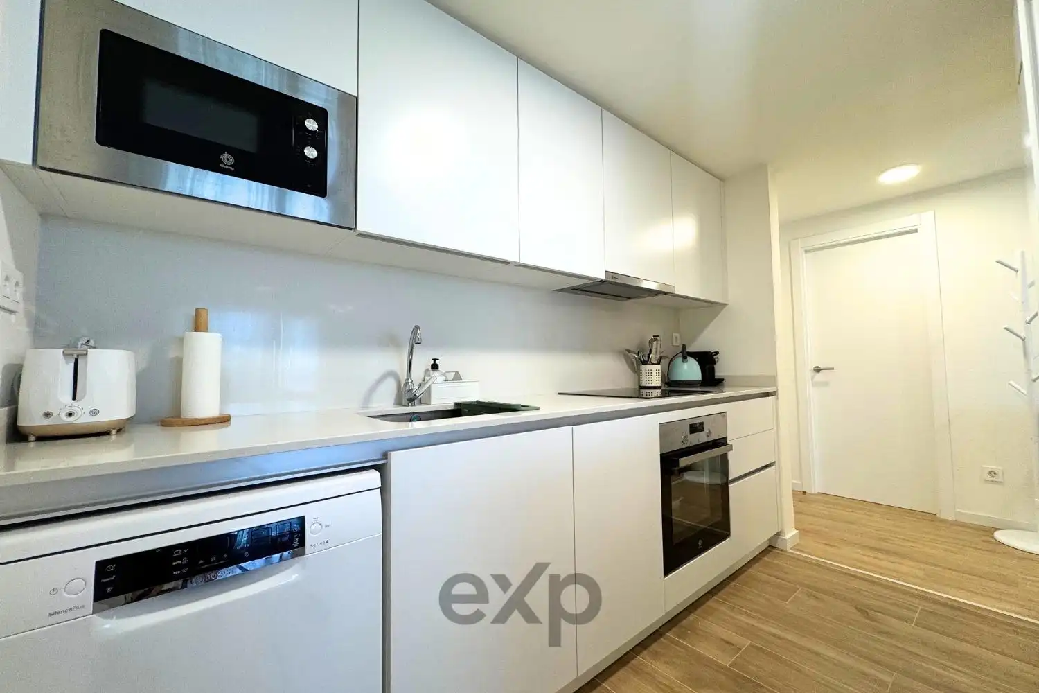 Cocina de Piso de alquiler en Valencia con Aire acondicionado, Calefacción y Terraza