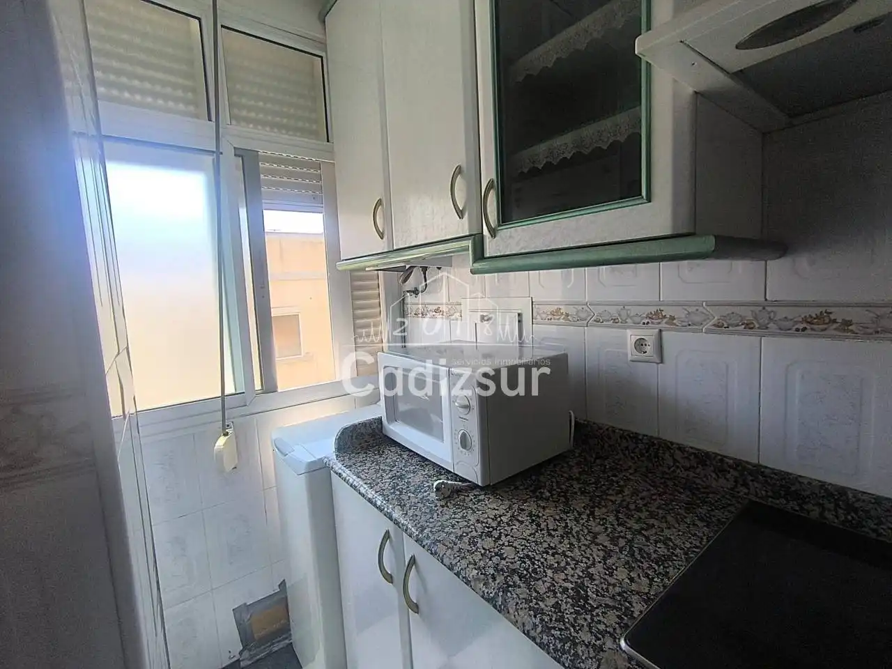 Kitchen of Flat for rent in Cádiz  with Terrace and Furnished