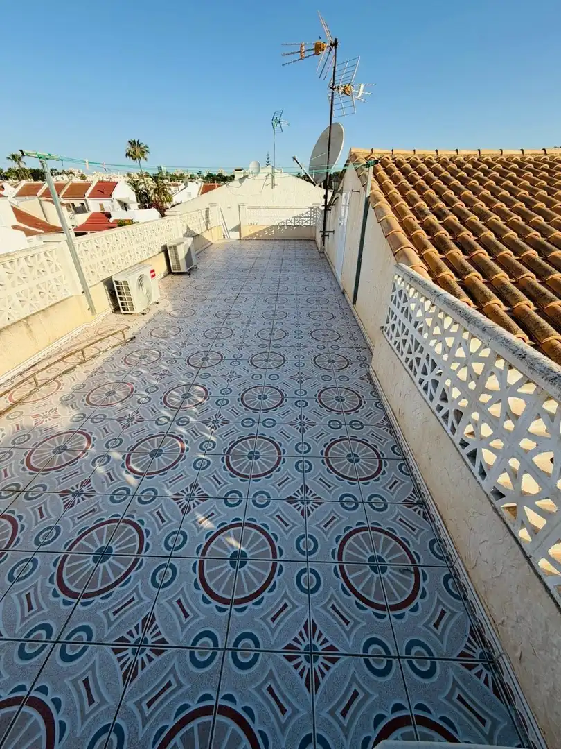 Casa adosada en venda a Calle Bonn, Zona Playa de los Locos