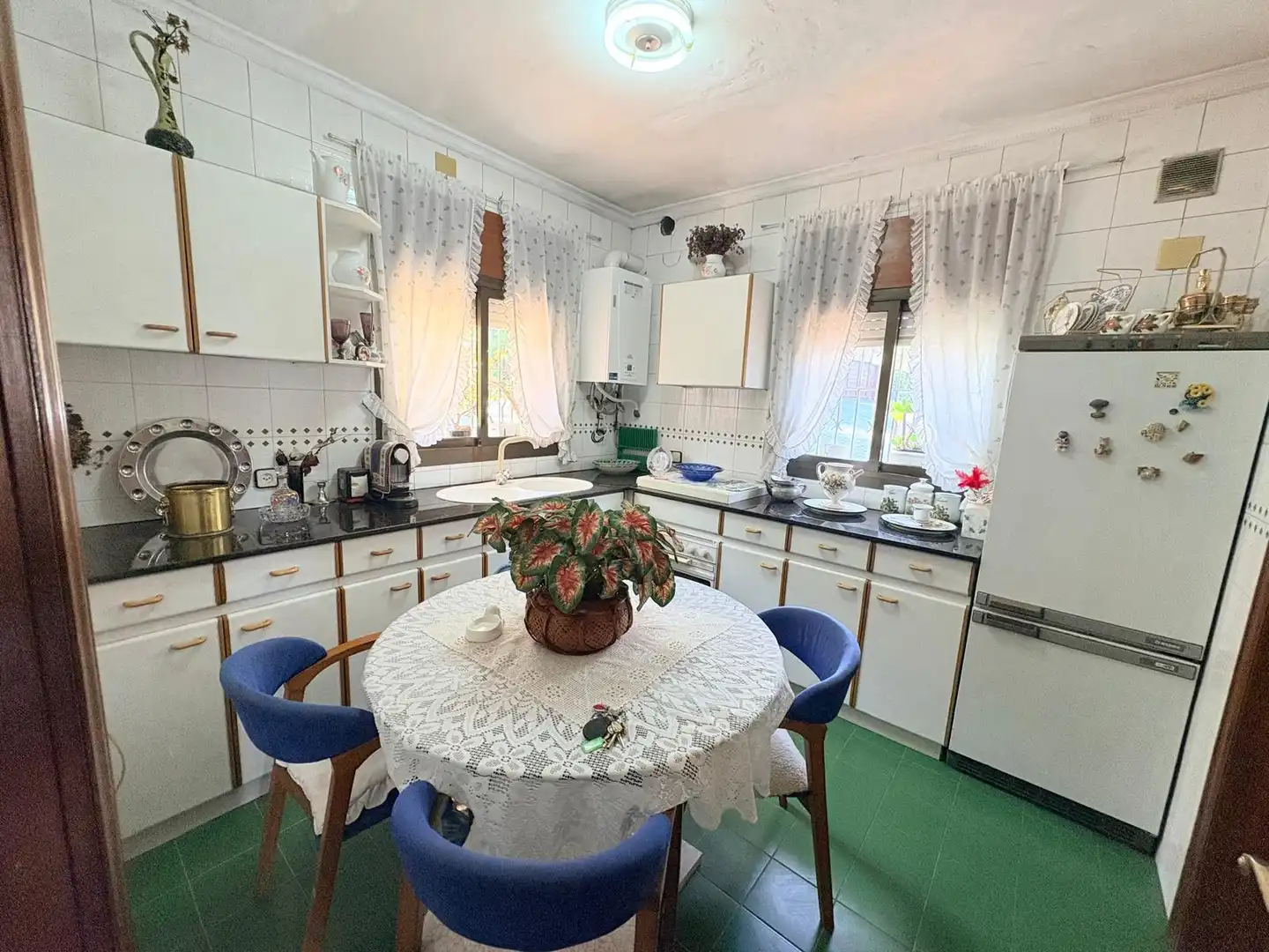 Cocina de Casa o chalet en venta en Corbera de Llobregat con Calefacción, Jardín privado y Terraza