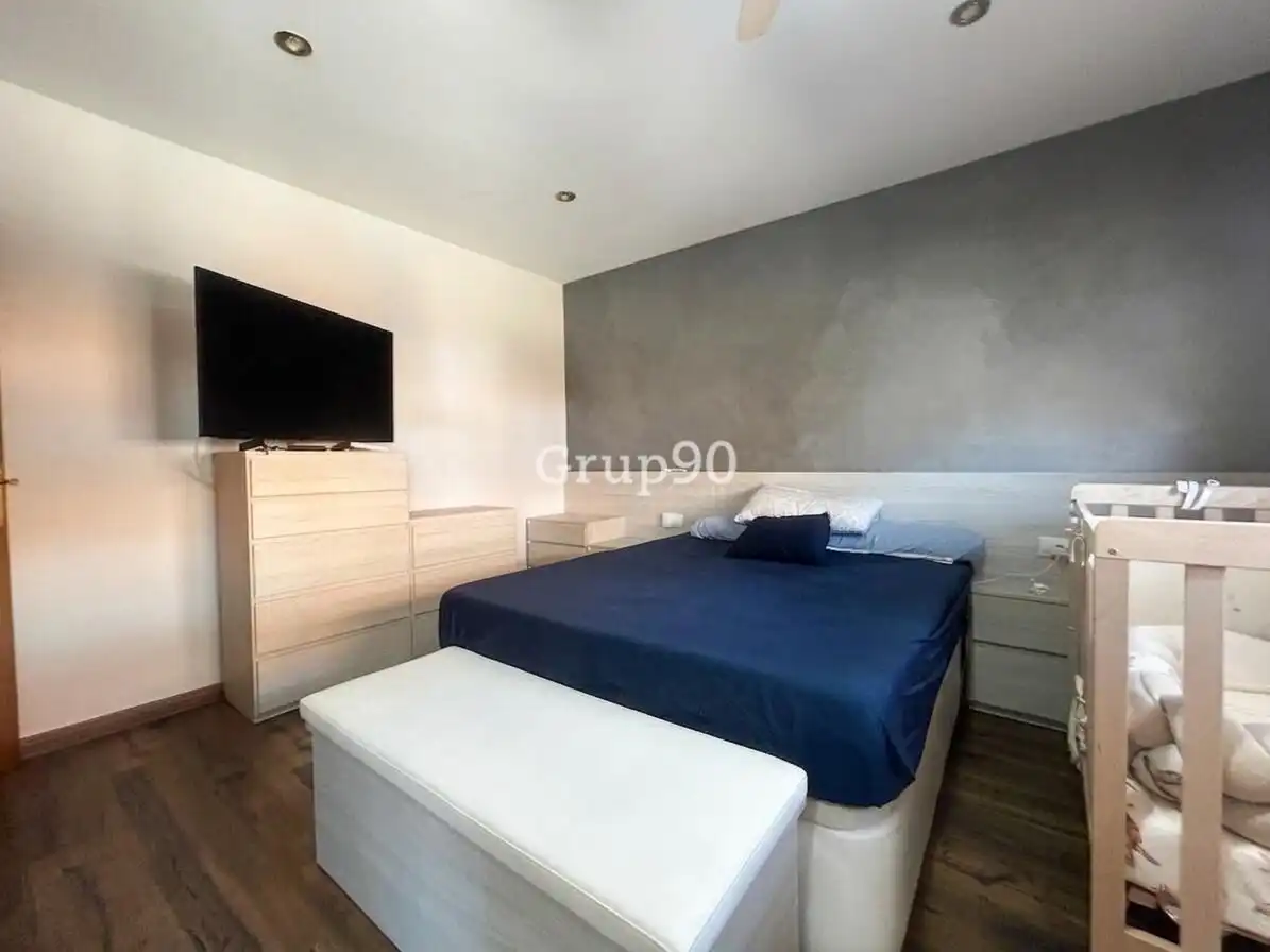 Habitación de Casa adosada en venta en Puigverd de Lleida con Aire acondicionado, Calefacción y Parquet