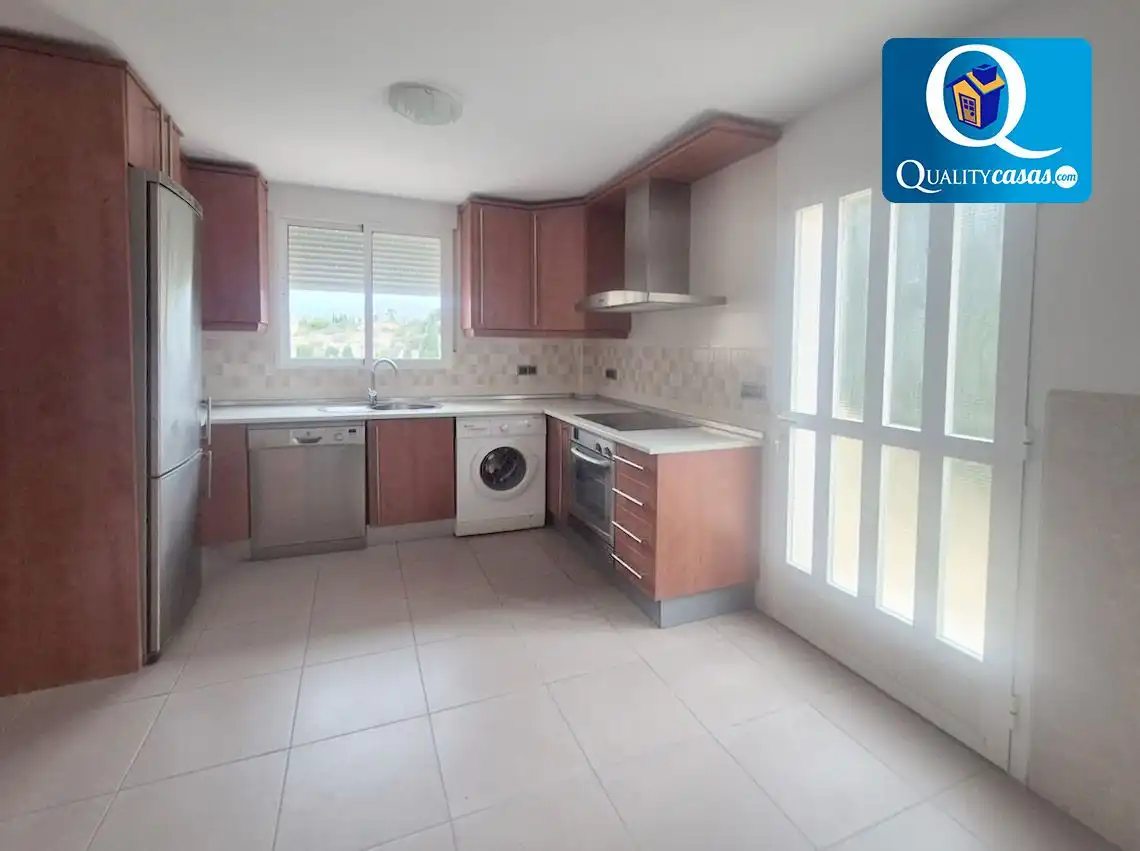 Cocina de Casa o chalet en venta en Busot con Aire acondicionado, Calefacción y Terraza