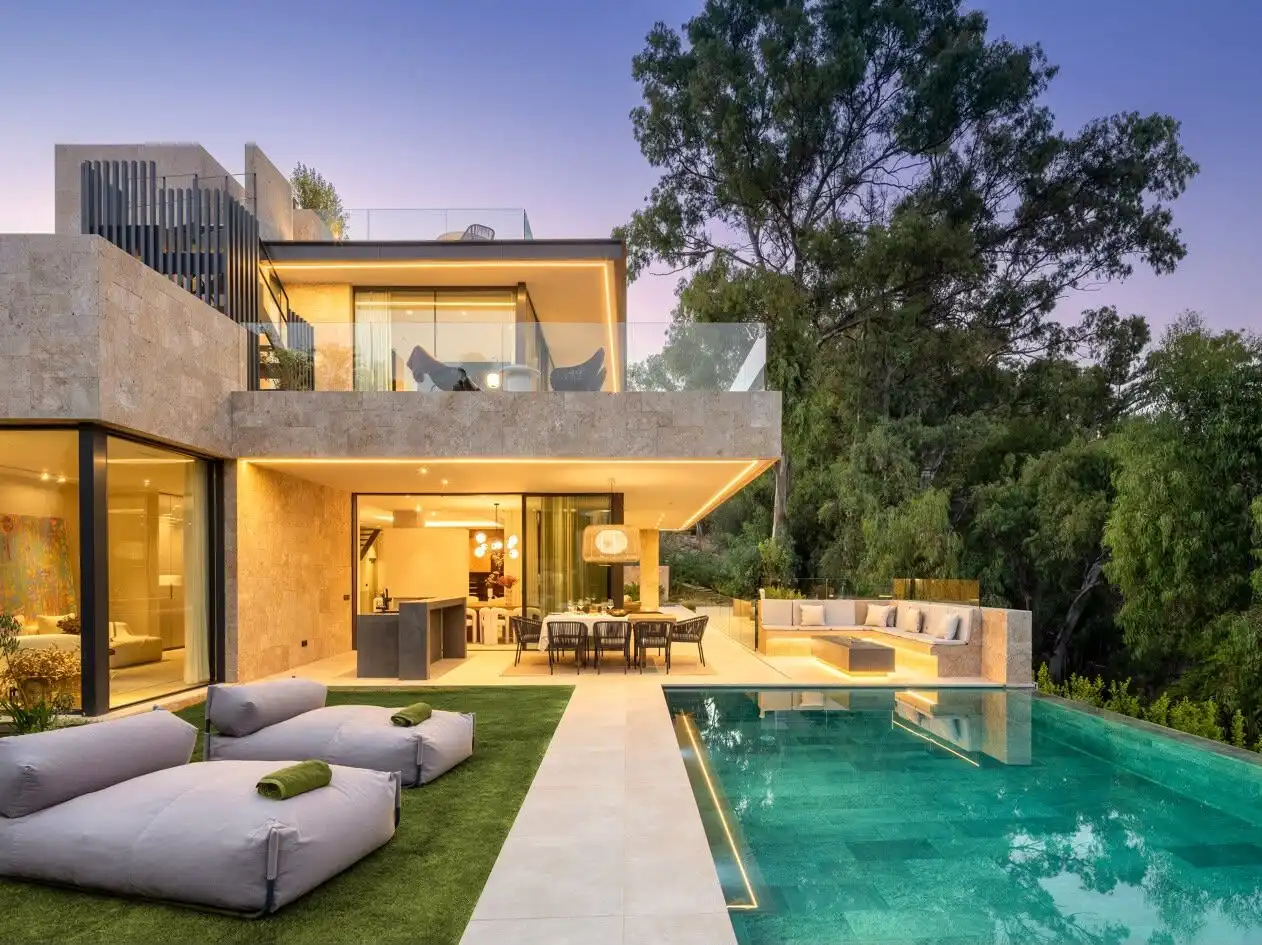 Terraza de Casa o chalet en venta en Marbella con Aire acondicionado, Calefacción y Jardín privado