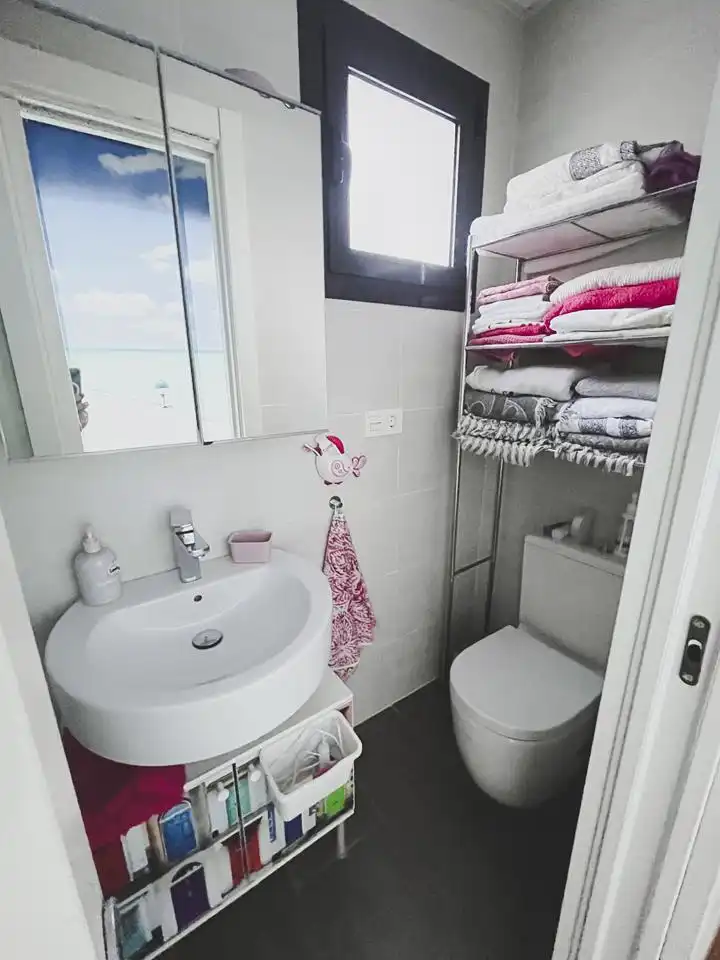 Baño de Dúplex de alquiler en Cádiz con Terraza y Amueblado