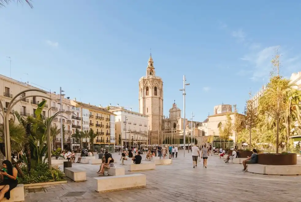 Hotel con ascensore in vendita a Ciutat Vella