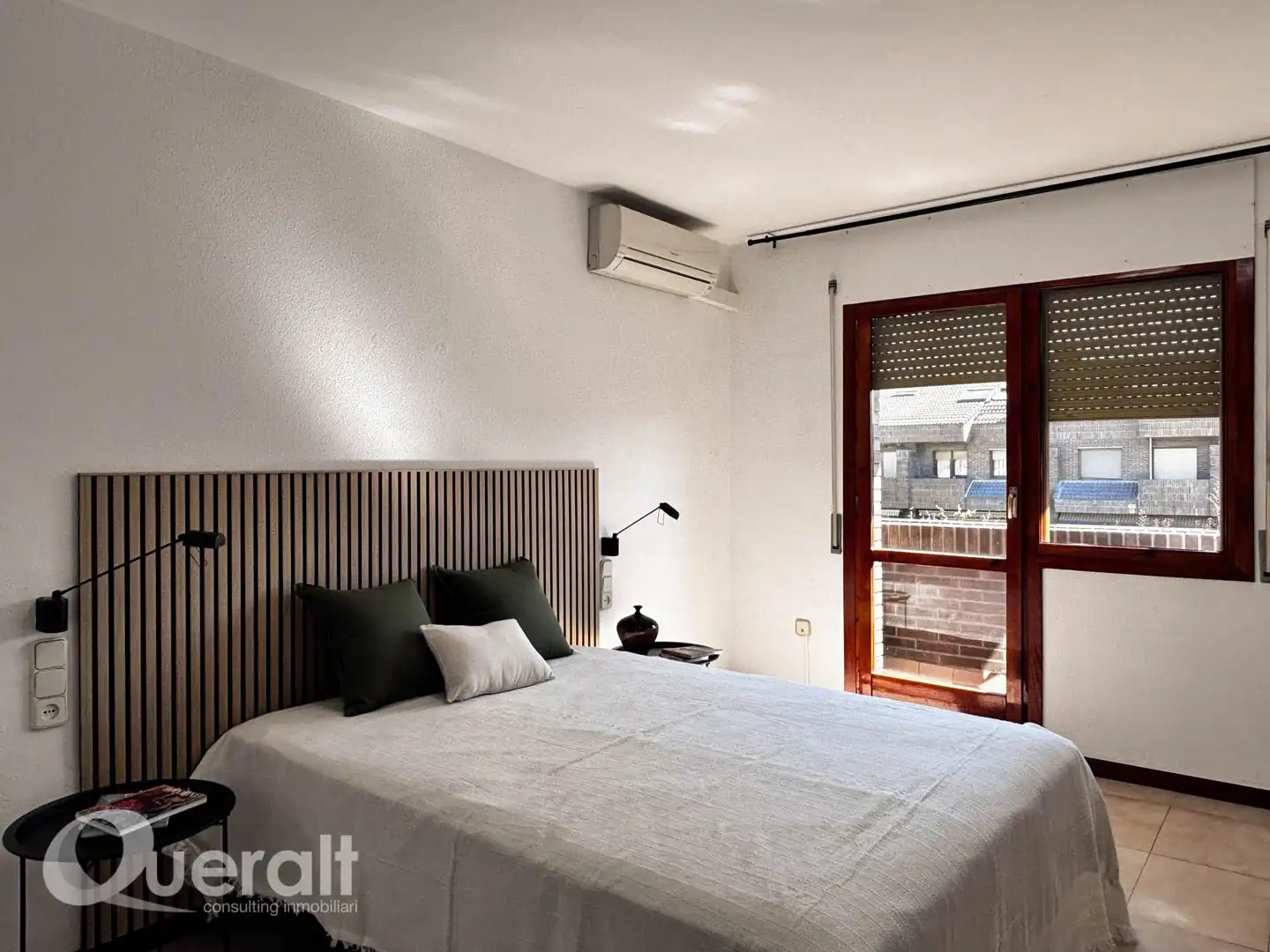 Habitación de Casa adosada de alquiler en Lleida con Calefacción y Jardín privado