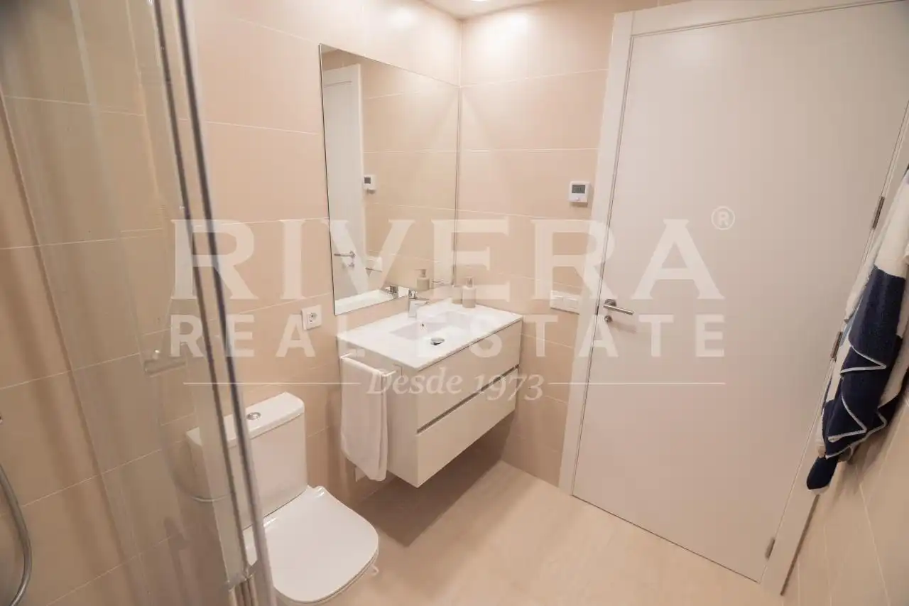 Baño de Piso en venta en Sanxenxo con Calefacción, Terraza y Trastero
