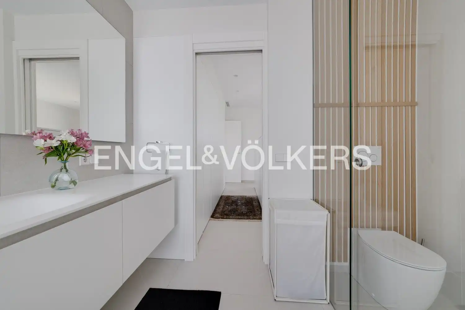 Baño de Finca rústica en venta en Orihuela con Aire acondicionado, Calefacción y Jardín privado