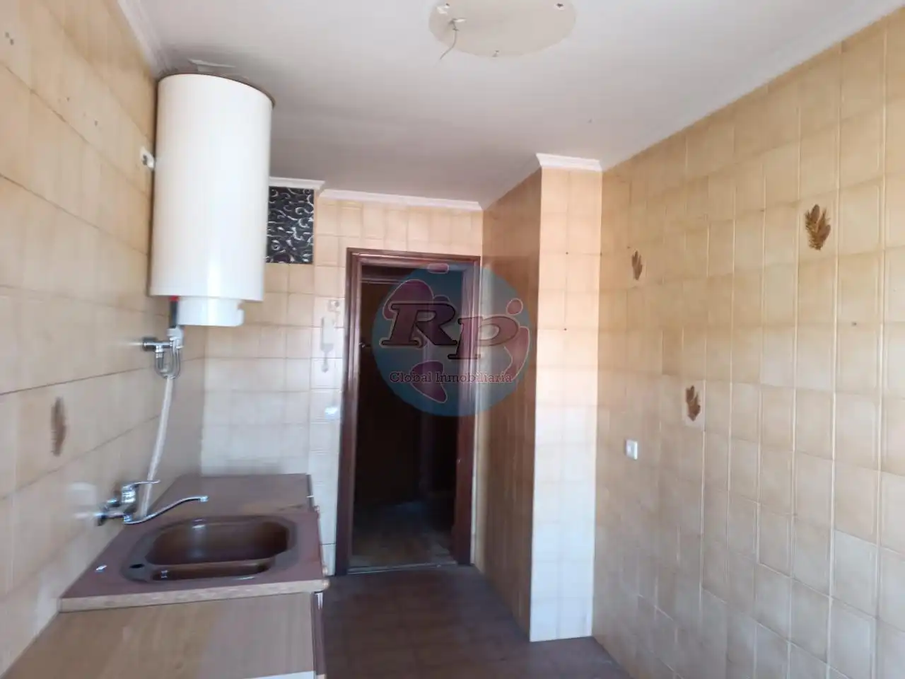 Cocina de Piso en venta en La Robla  con Parquet
