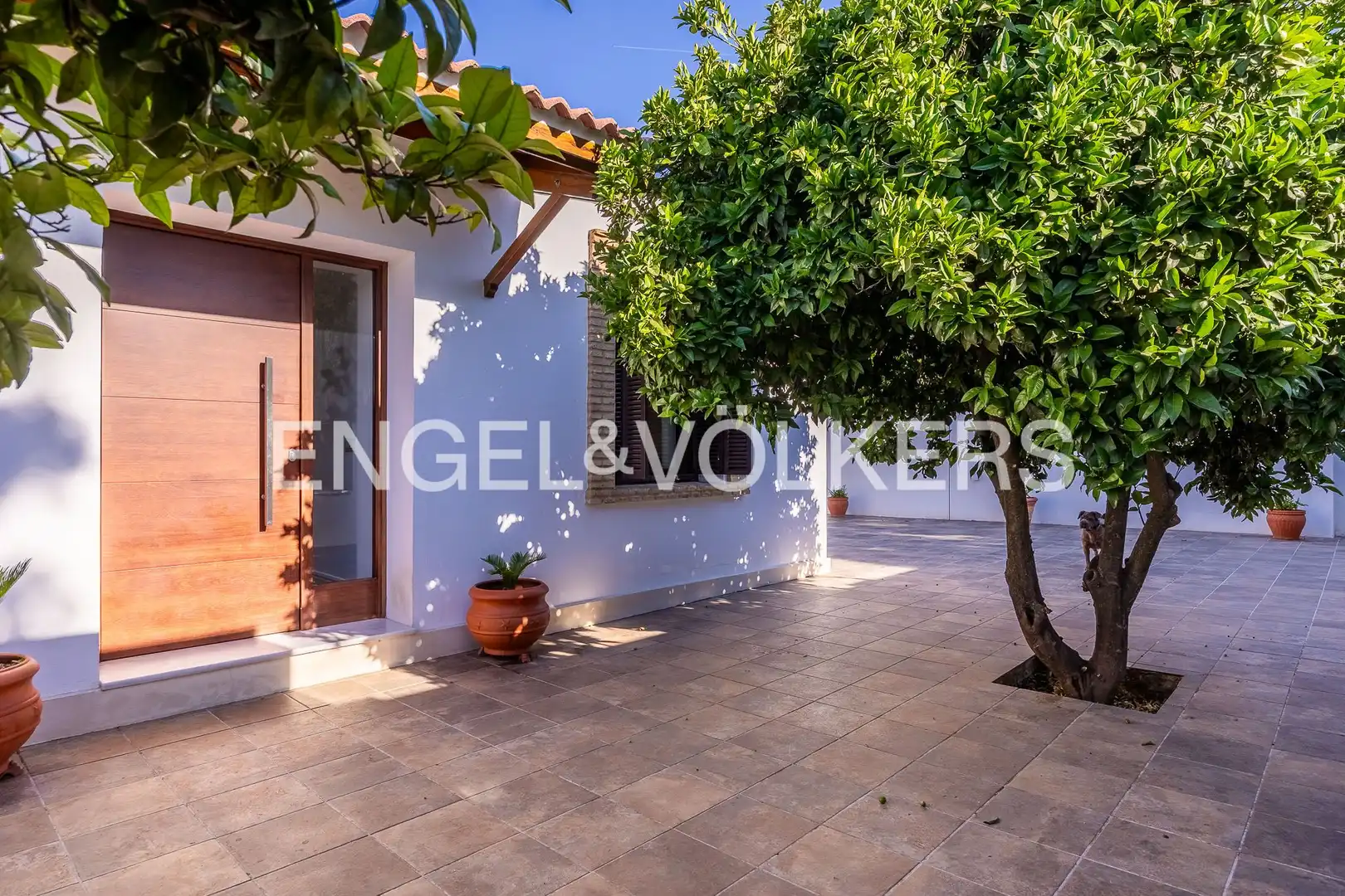 Exterior view of Houses for sale in Valencina de la Concepción  with Air Conditioner, Heating and Private garden