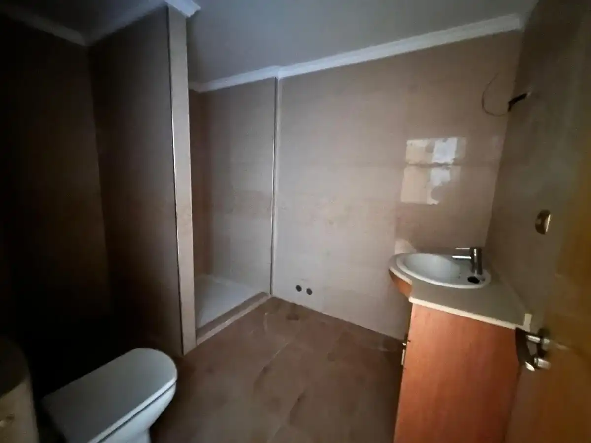 Bany de Apartament en venda en Los Alcázares amb Terrassa i Alarma