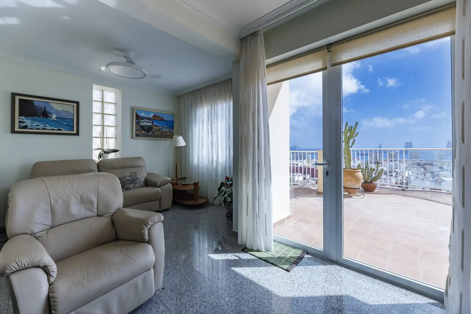 Villa mit Terrasse zum Verkauf in C. Capitán Eliseo López Orduña, 64B 64, imagen 4
