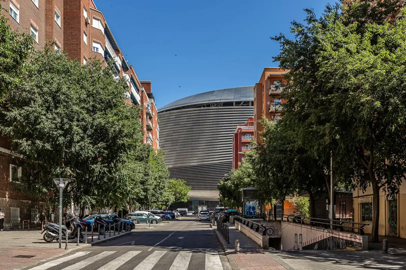 Außenansicht von Wohnung zum Verkauf in Madrid mit Klimaanlage und Abstellraum